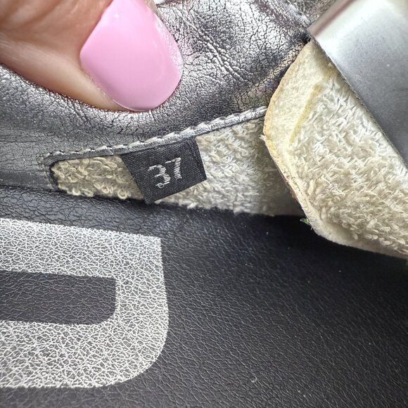 P488 John Low Top Made In Italy Distressed Lace Up Women's Sneaker size 37 / 7 - Picture 12 of 13